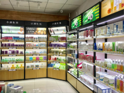 創(chuàng)業(yè)護(hù)膚品行業(yè)加盟 小資生活開化妝品店好開嗎？